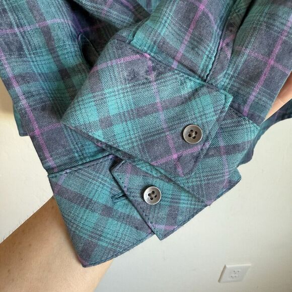 Rock & Republic Blue Studded Lightweight Cotton Flannel Western Button Down - Picture 6 of 7